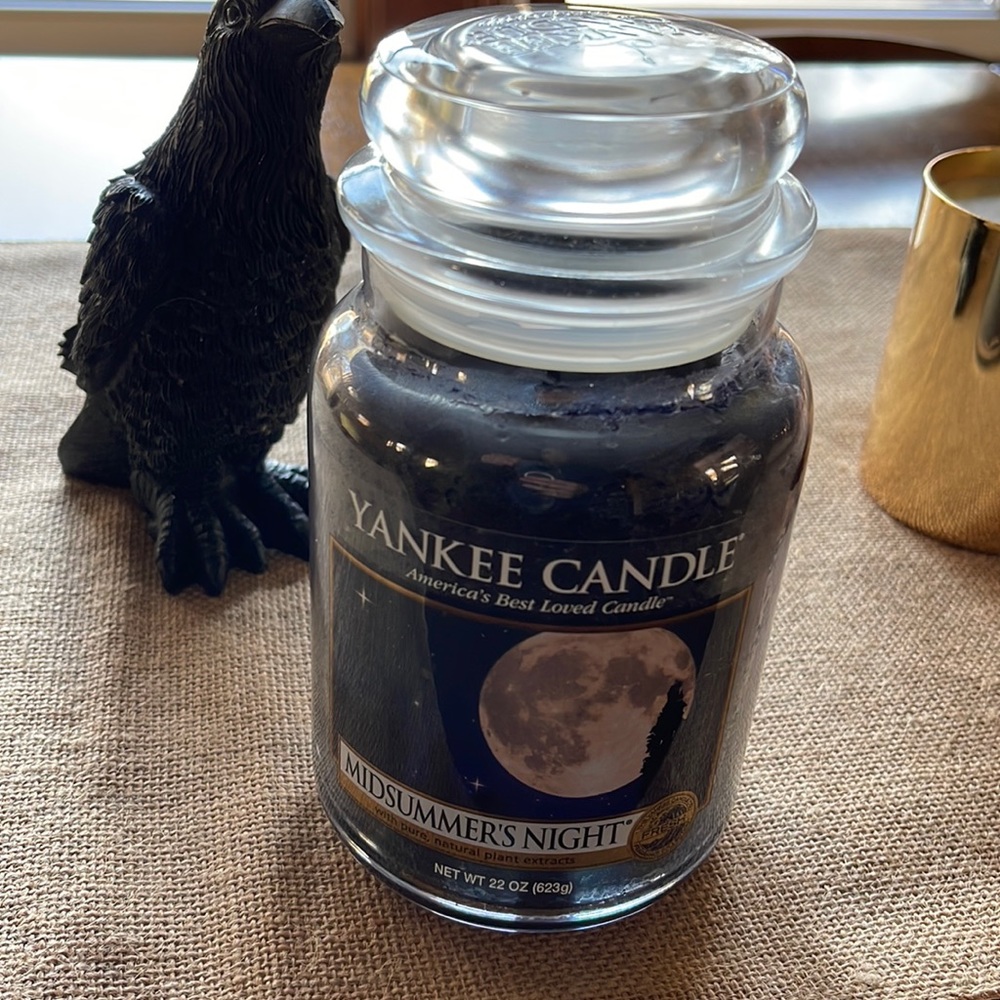 Yankee Candle midsummers night candle 22 oz burned once